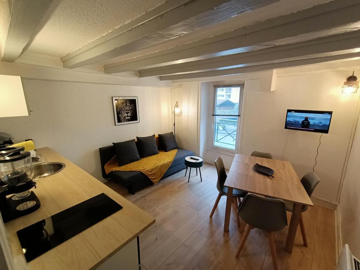 Cosy T2 Apartman Montbrison Kültér fotó